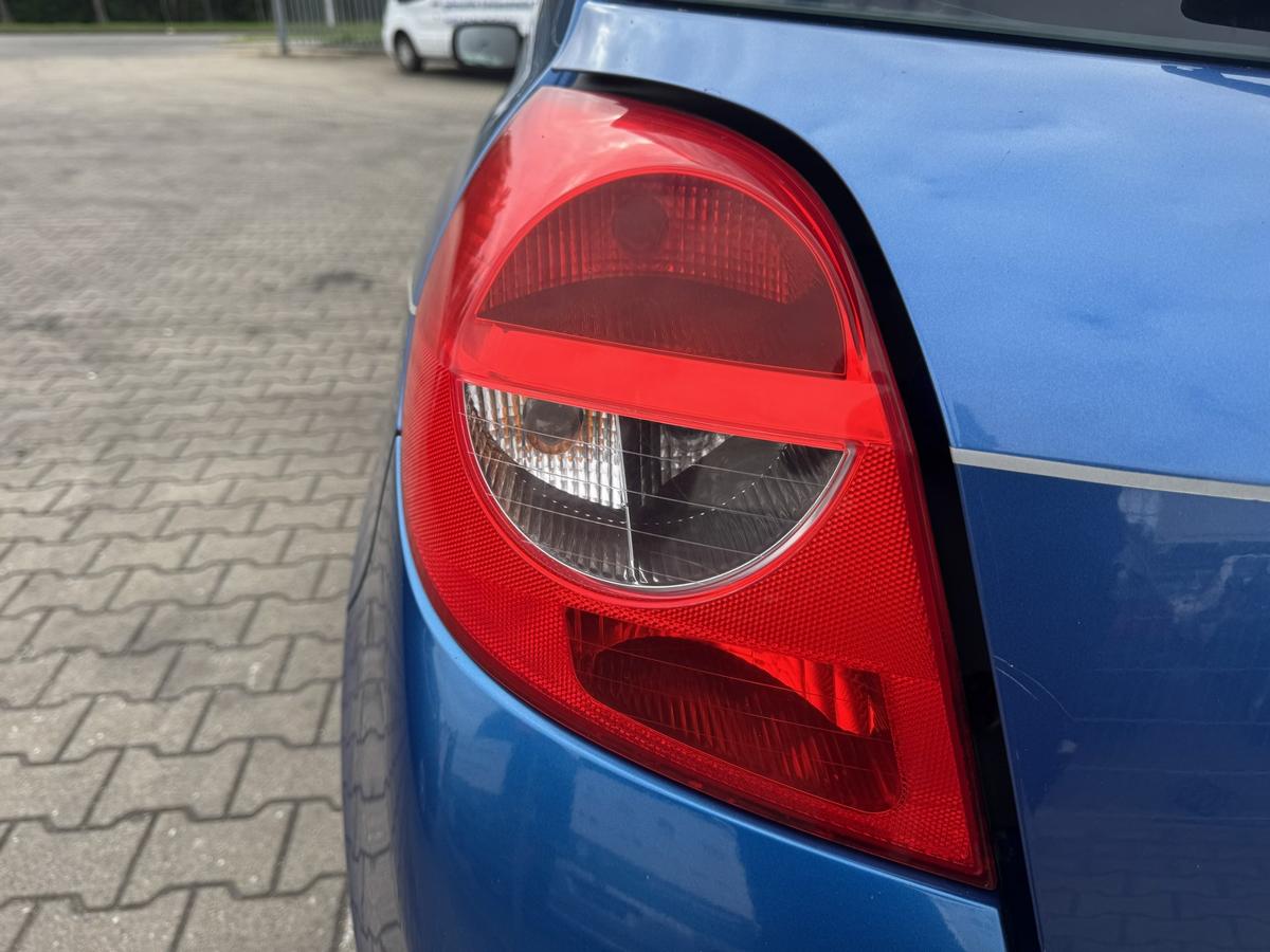 Renault Clio 3 original R&uuml;cklicht R&uuml;ckleuchte Schlussleuchte links Bj.2005